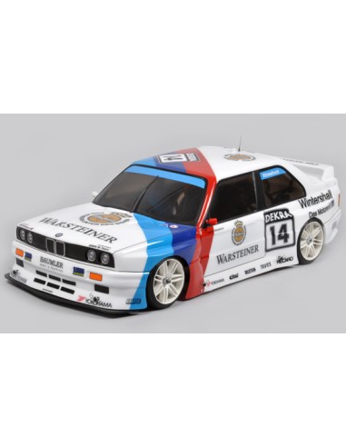 Carro. BMW M3 E30 peinte